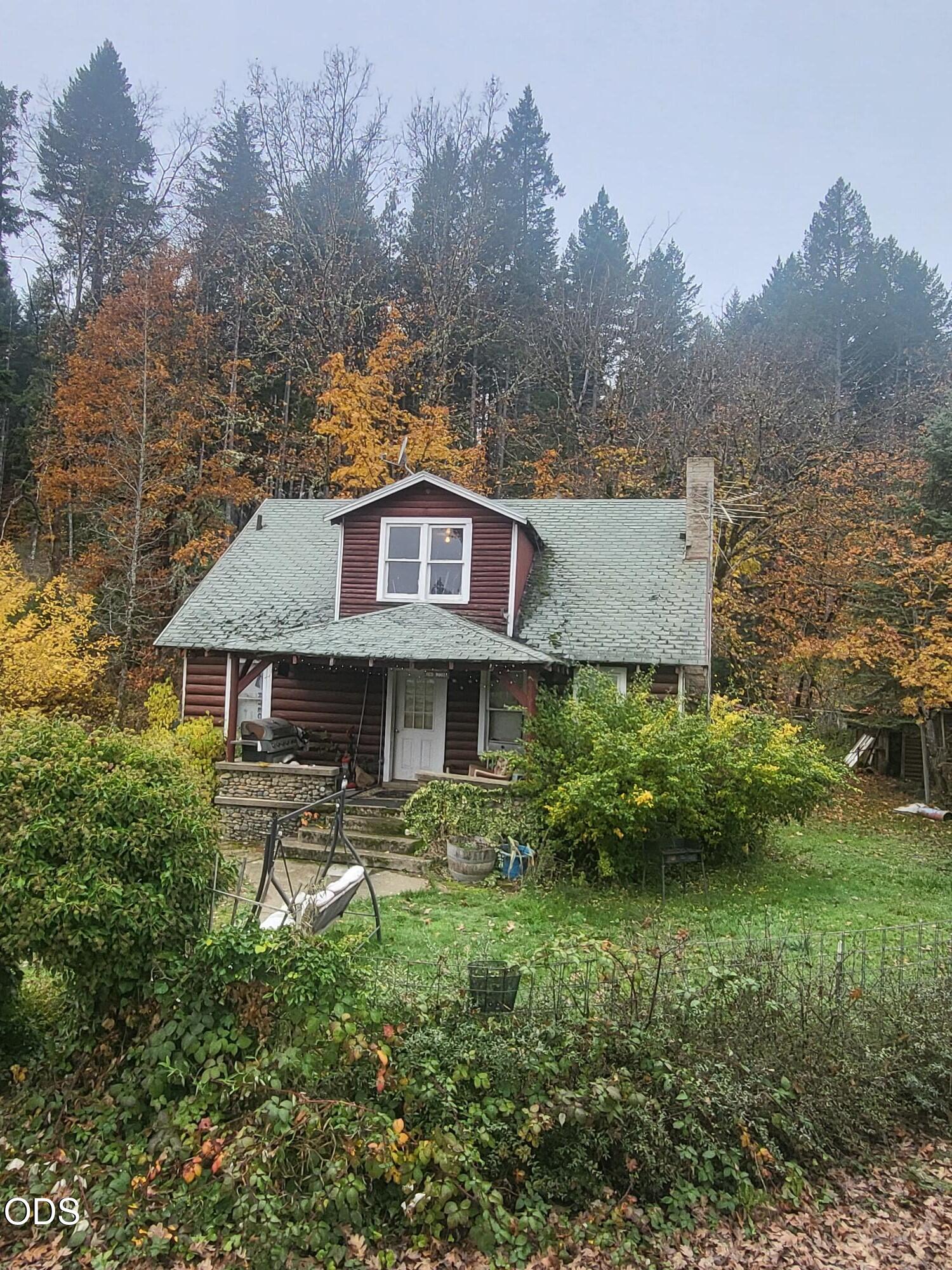 3160 Rockydale Road Cave Junction, OR 97523 - Photo 11 of 90