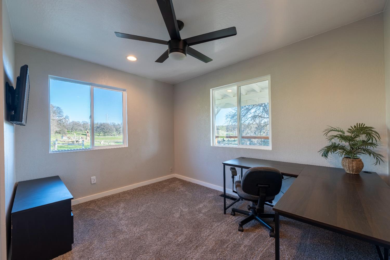 19728 Perimeter Road Grass Valley, CA 95949 - Photo 20 of 51