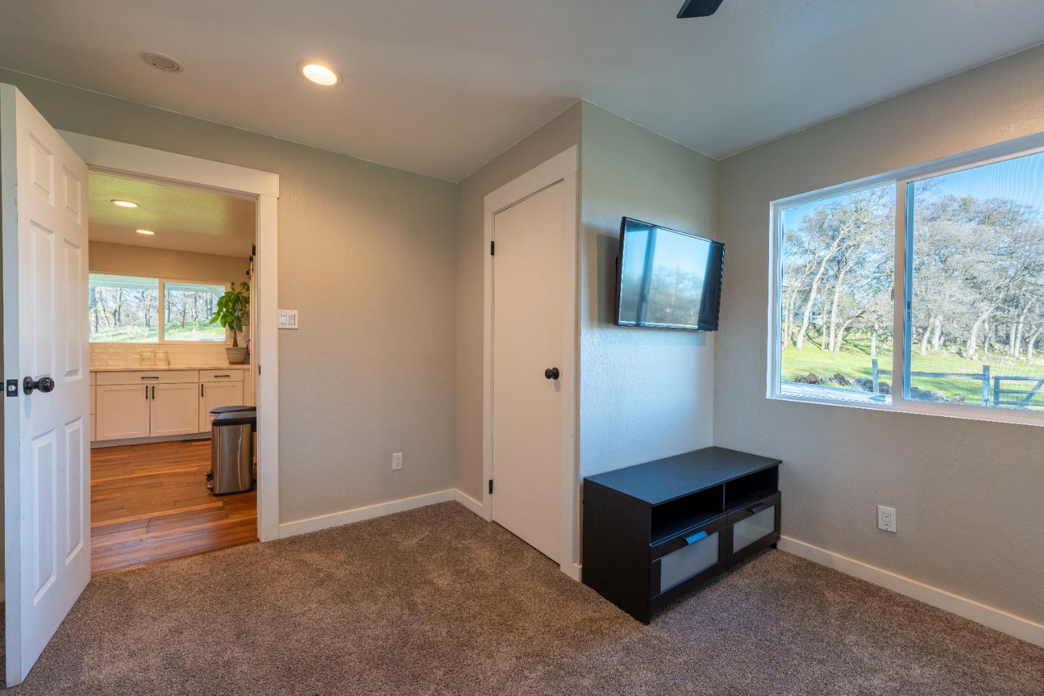 19728 Perimeter Road Grass Valley, CA 95949 - Photo 23 of 51