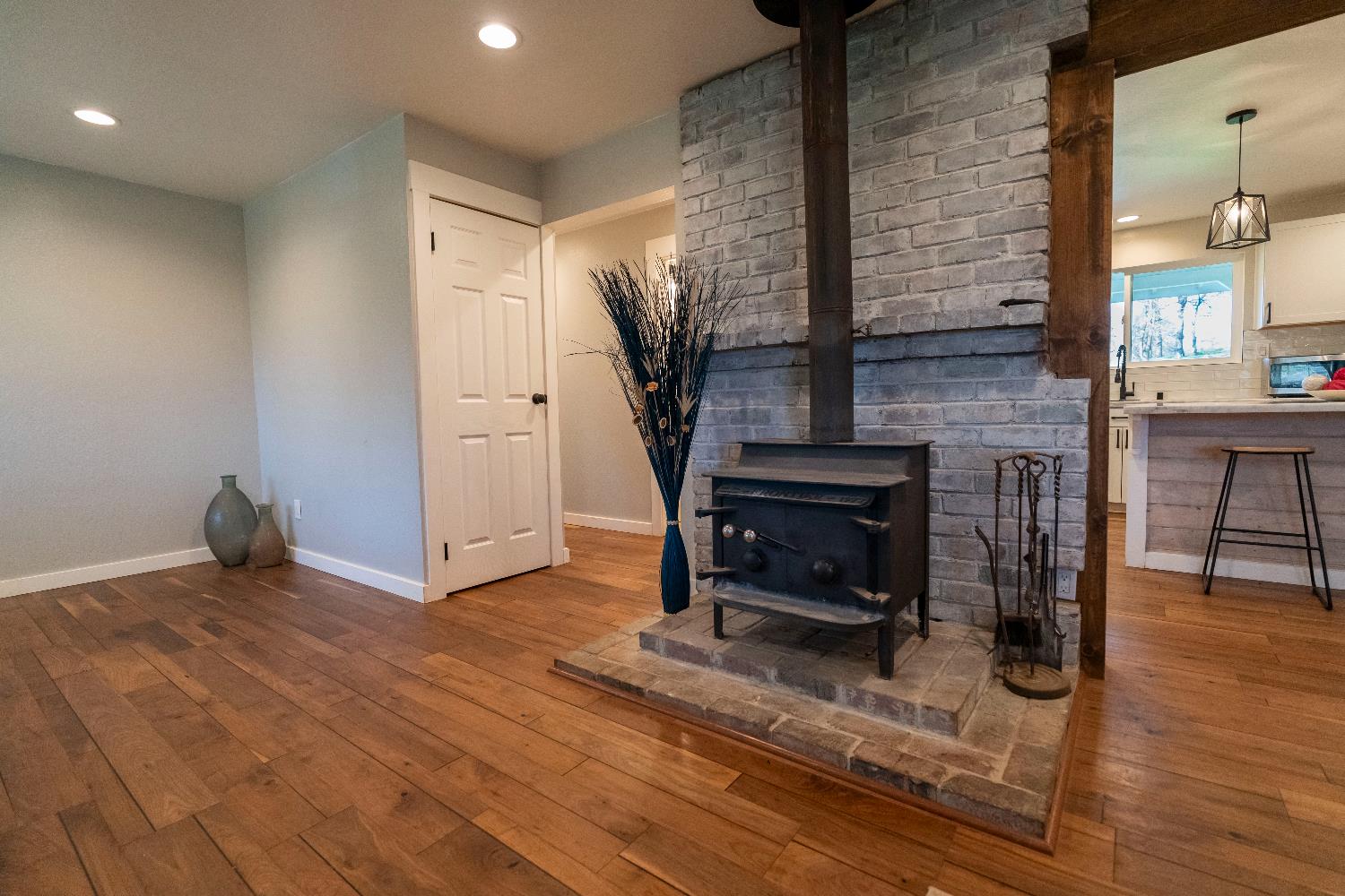 19728 Perimeter Road Grass Valley, CA 95949 - Photo 7 of 51