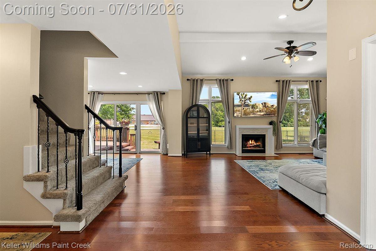 3151 Goldenrod Drive Rochester, MI 48307 - Photo 6 of 55 24-3151 Goldenrod-24.jpg