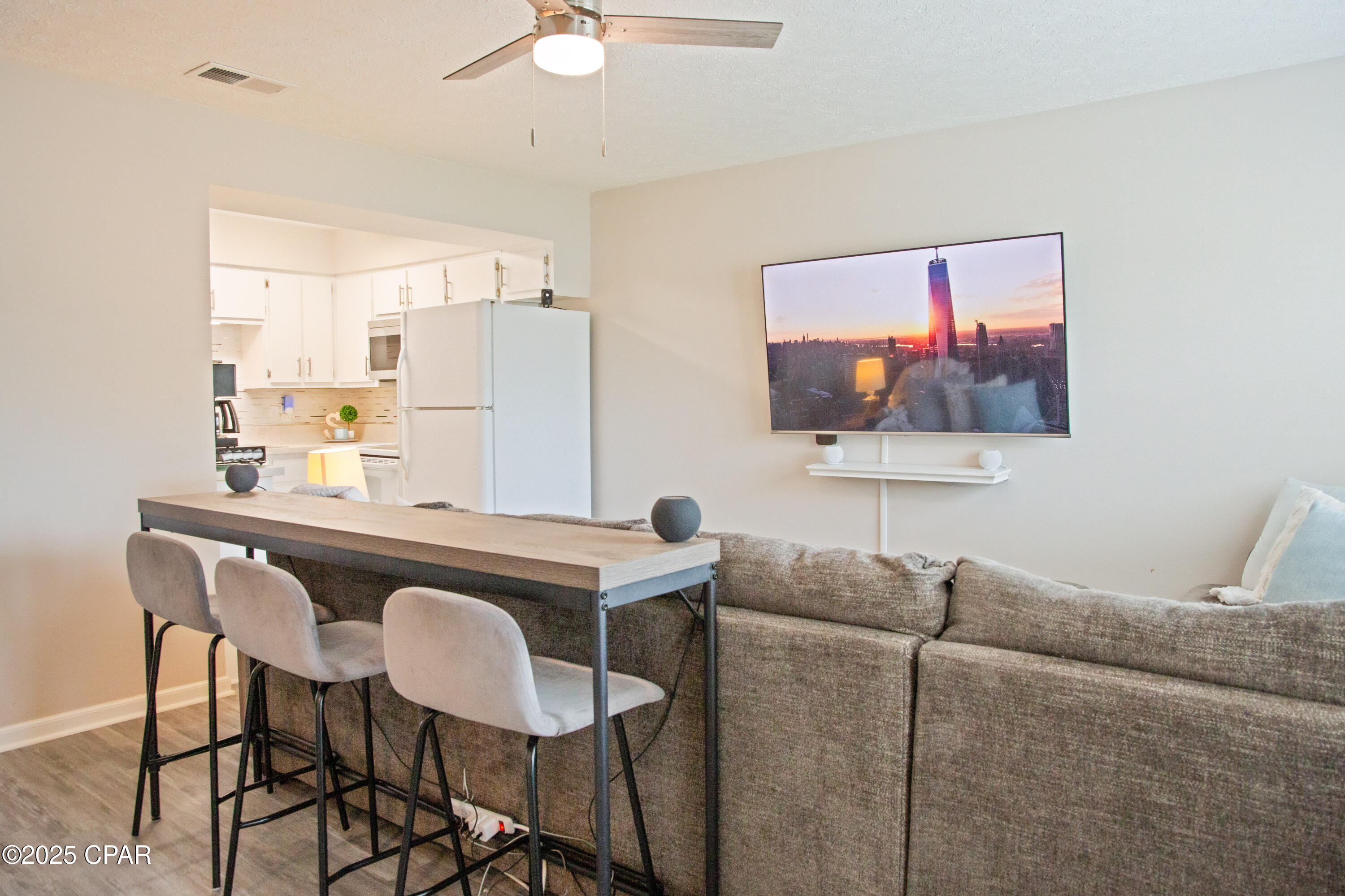 115 South Jan Drive Callaway, FL 32404 - Photo 2 of 18