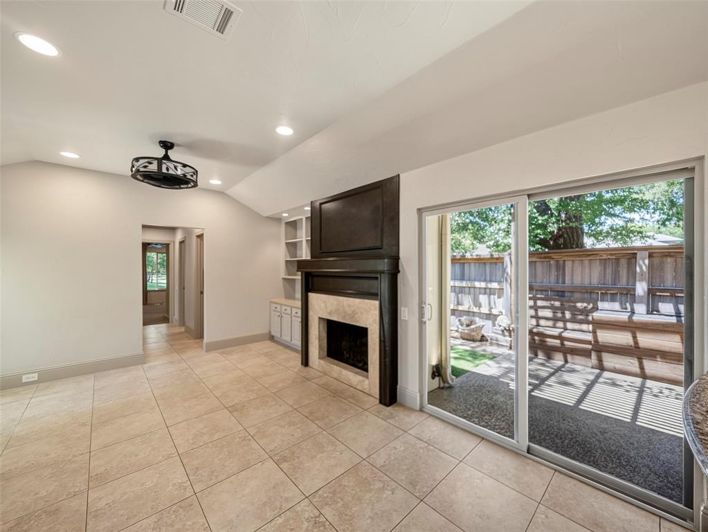 4101 Rush Circle Addison, TX 75001 - Photo 11 of 40