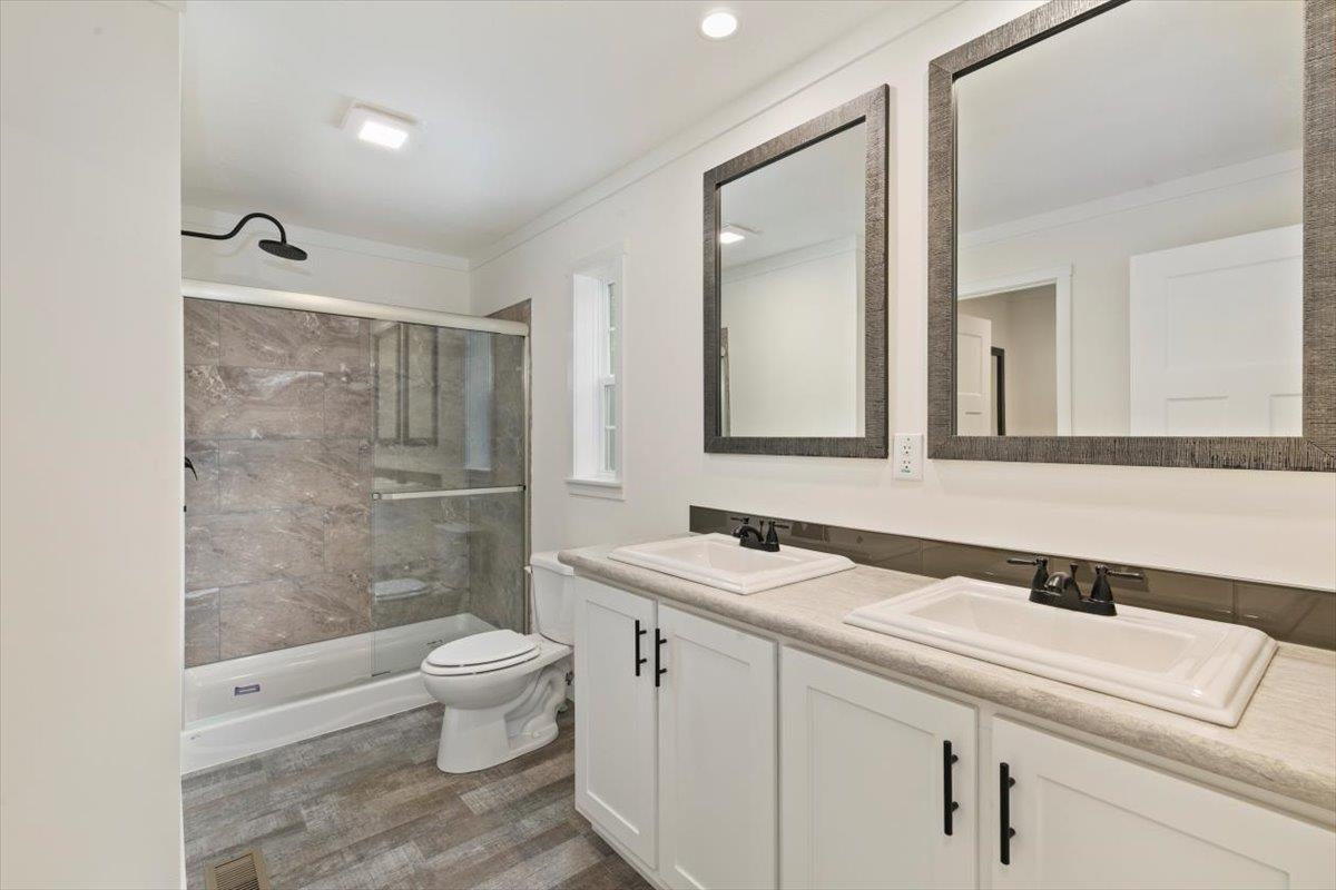 6 Kristopher Drive Hampstead, NH 03841 - Photo 15 of 20