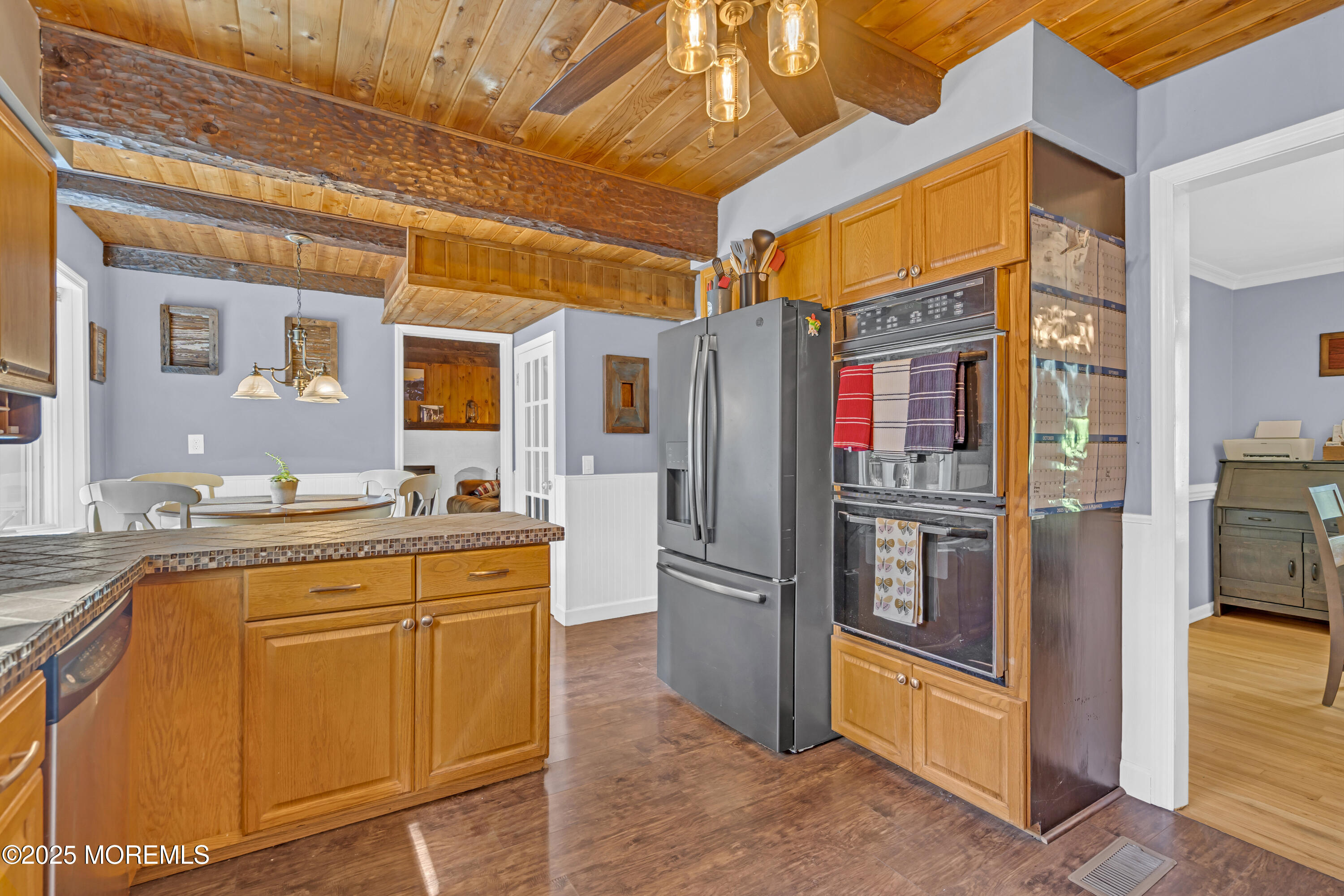 392 Georgia Road Freehold, NJ 07728 - Photo 6 of 59 Kitchen