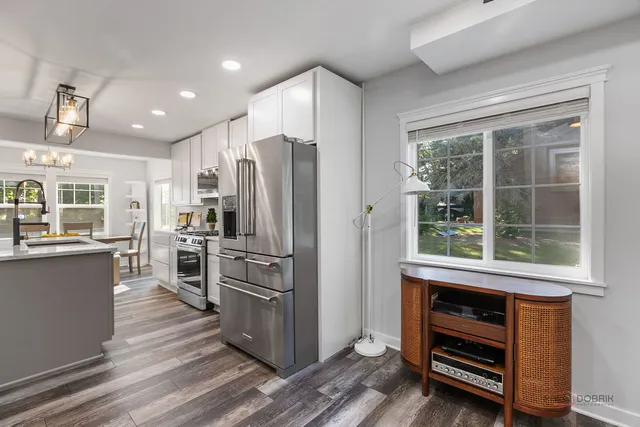 $325,000 | 68 East Lakeview Avenue, Round Lake Beach, IL 60073