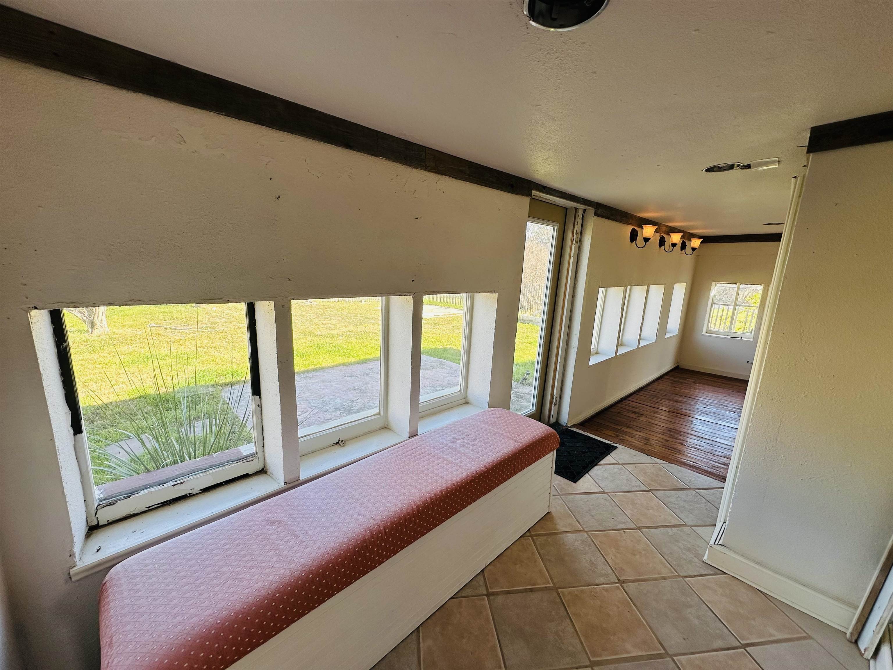 505 4th Street Lometa, TX 76853 - Photo 10 of 27 a living room with a large window
