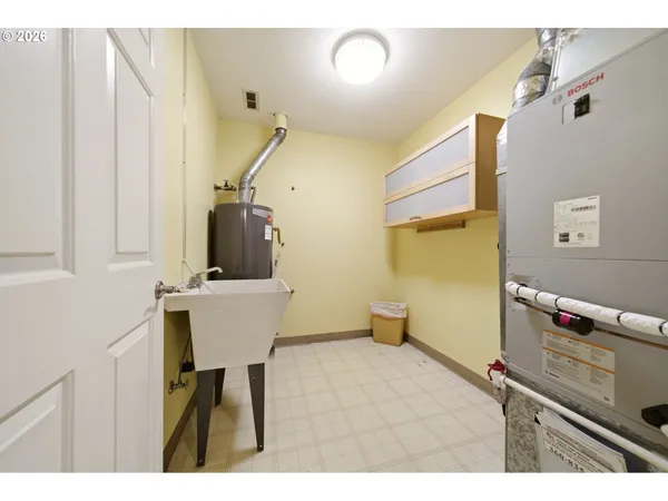 $395,000 | 1210 Northwest 23rd Avenue, Camas, WA 98607