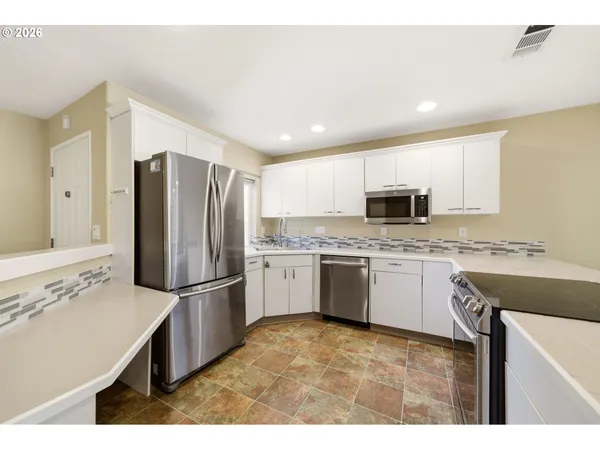 $395,000 | 1210 Northwest 23rd Avenue, Camas, WA 98607