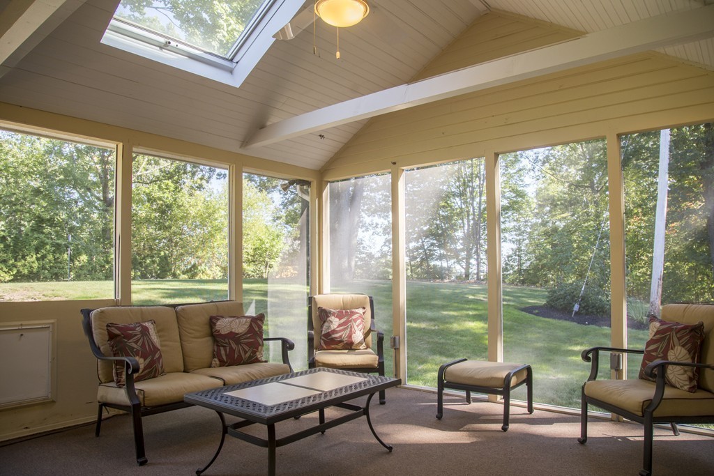 617 Leominster Road Lunenburg, MA 01462 - Photo 11 of 26 Gallery Image 11