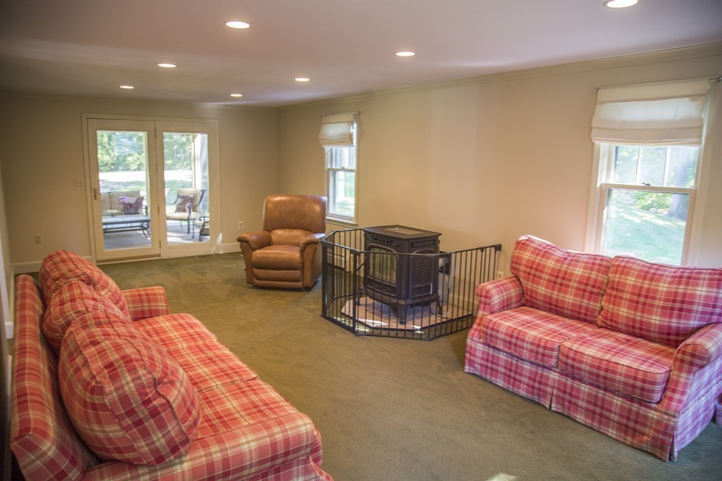 617 Leominster Road Lunenburg, MA 01462 - Photo 14 of 26 Gallery Image 14