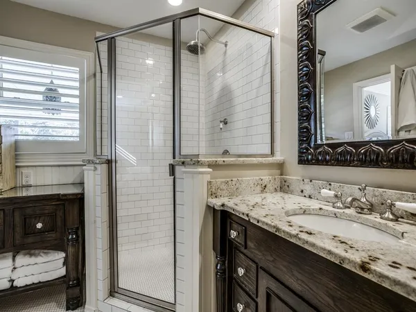 $5,000 | 6614 Joyce Way, Dallas, TX 75225