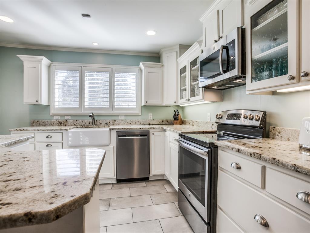 6614 Joyce Way Dallas, TX 75225 - Photo 9 of 25