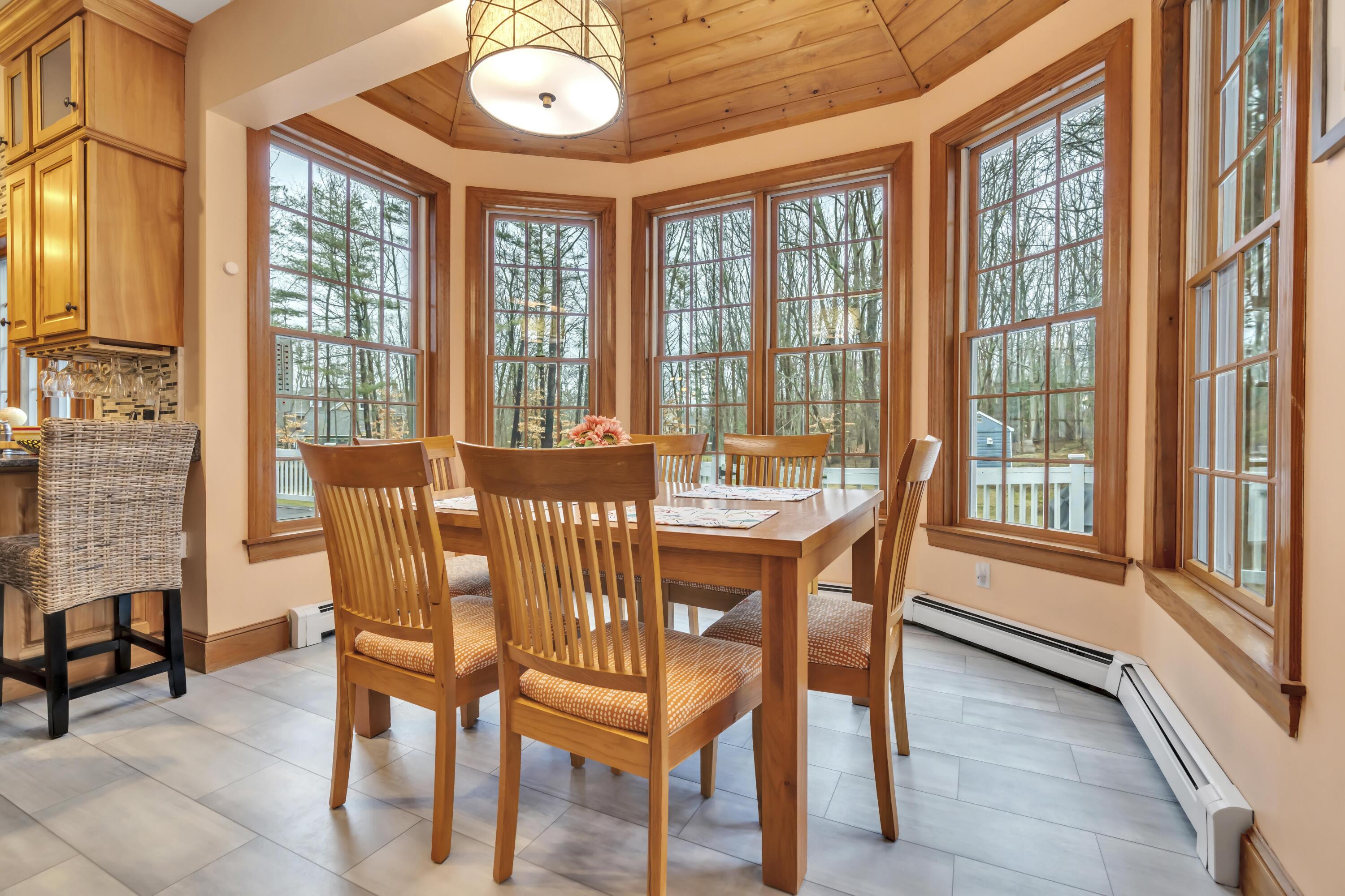30 Rebecca Road Ogunquit, ME 03907 - Photo 16 of 33 Eat-in Kitchen Area