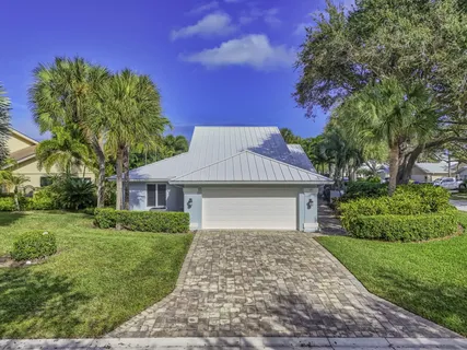 $1,389,000 | 101 Cape Pointe Circle, Jupiter, FL 33477