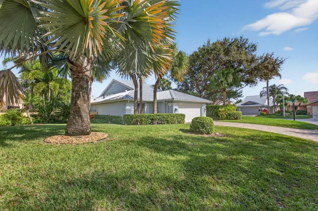 $1,389,000 | 101 Cape Pointe Circle, Jupiter, FL 33477