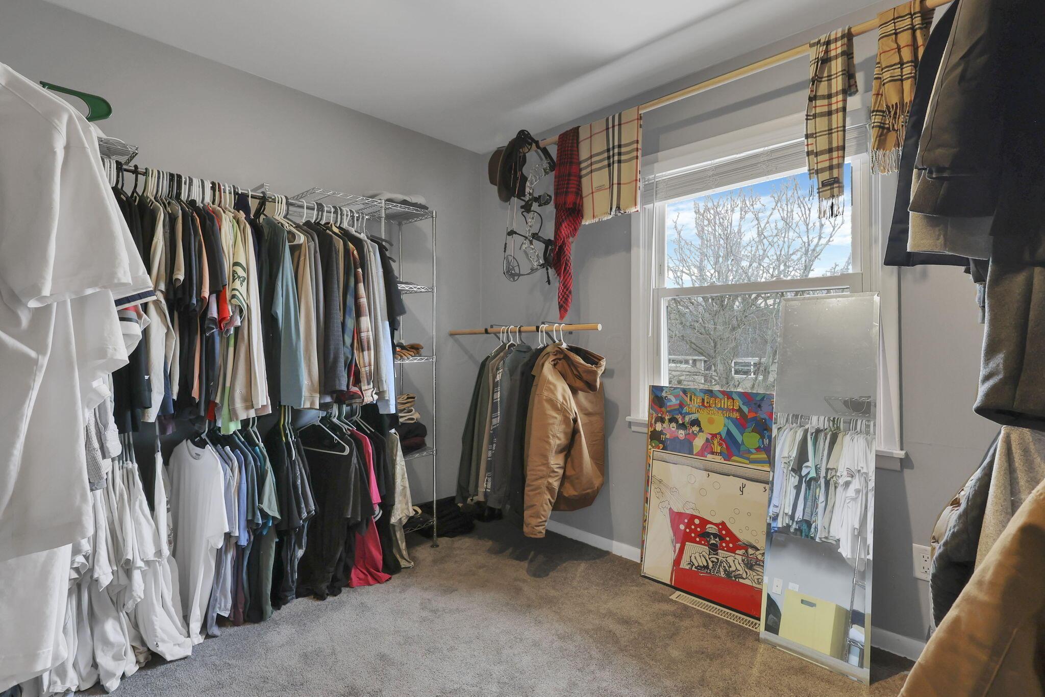 1065 Bernard Road Columbus, OH 43221 - Photo 23 of 58 Walk In Closet