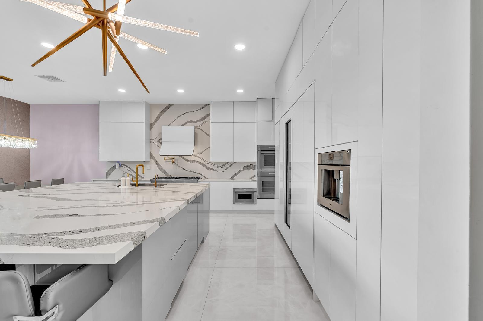 17179 Teton River Road Boca Raton, FL 33496 - Photo 15 of 72 Custom Cabinets