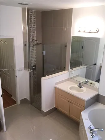 $4,650 | 19351 Southwest 61st Street, Unit 19351, Pembroke Pines, FL 33332