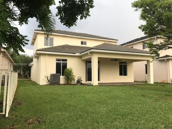 $4,650 | 19351 Southwest 61st Street, Unit 19351, Pembroke Pines, FL 33332