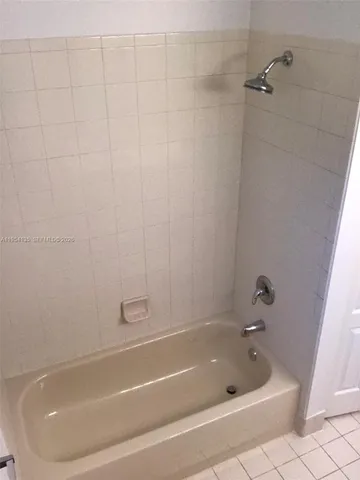 $4,650 | 19351 Southwest 61st Street, Unit 19351, Pembroke Pines, FL 33332