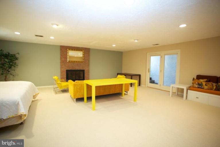 10800 Midsummer Drive Reston, VA 20191 - Photo 29 of 30 Recreation Room