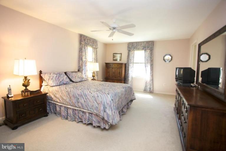 10800 Midsummer Drive Reston, VA 20191 - Photo 8 of 30 Master Bedroom