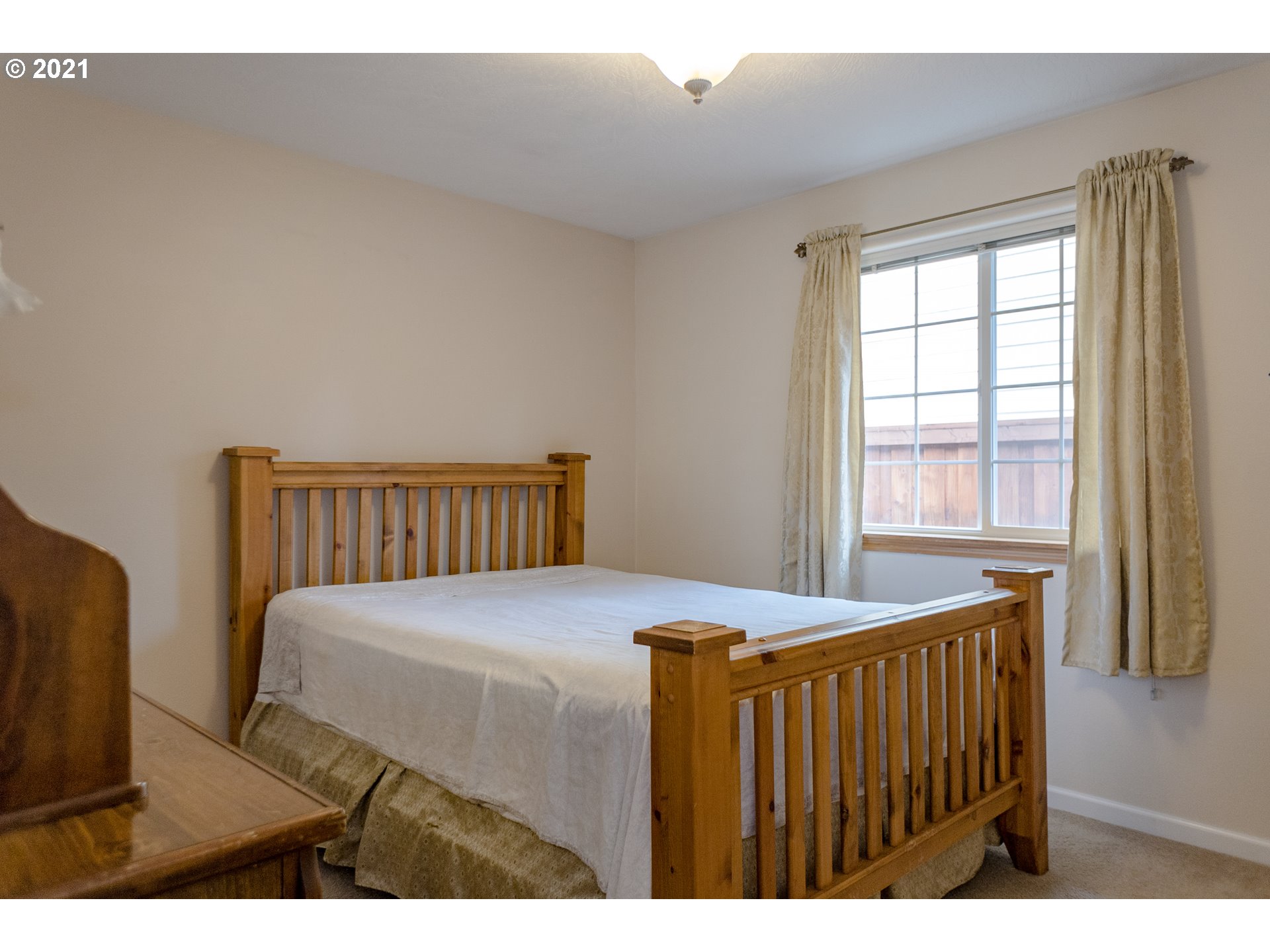 2947 Dry Creek Road Eugene, OR 97404 - Photo 17 of 32 Gallery Image 17