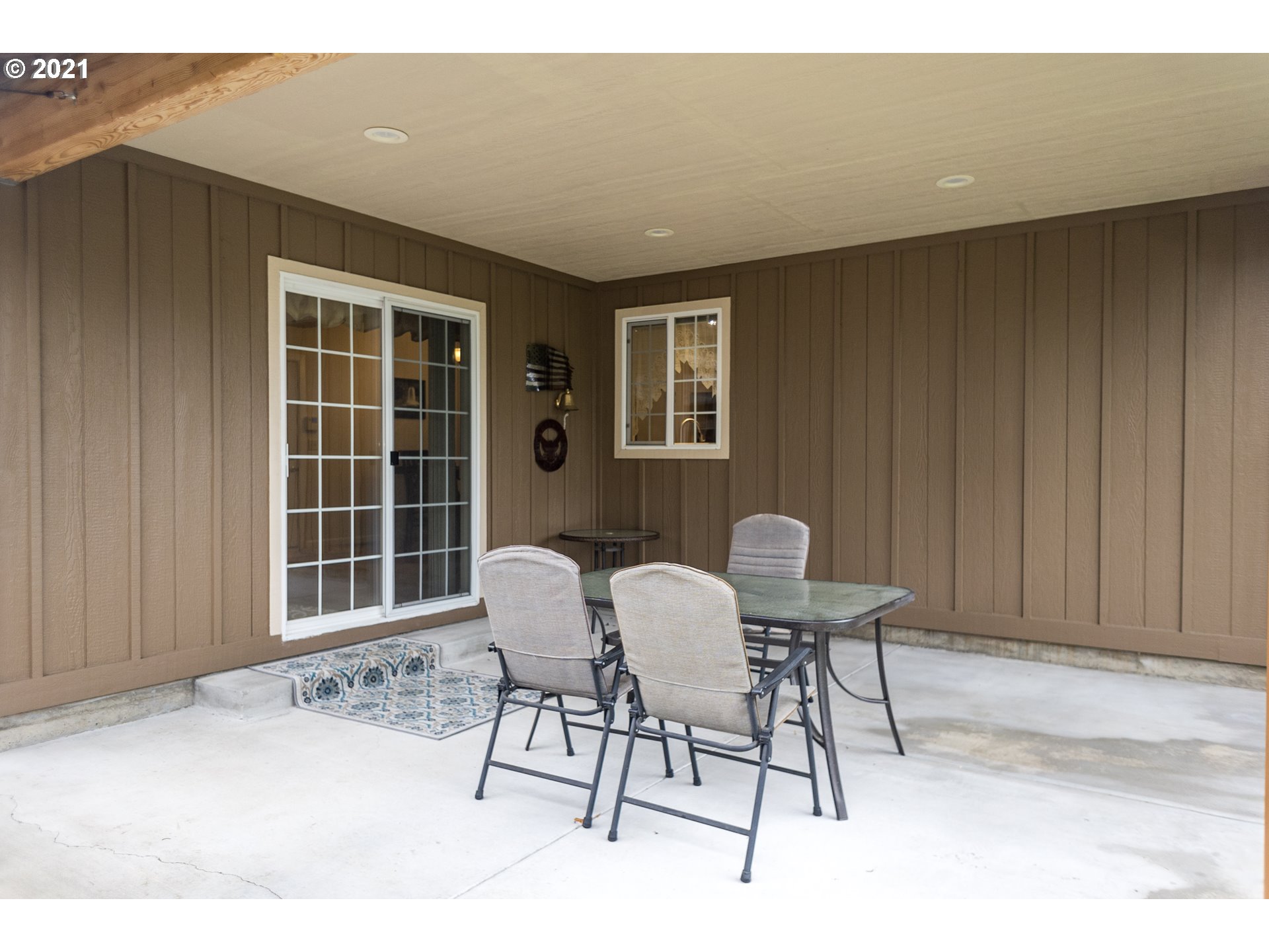 2947 Dry Creek Road Eugene, OR 97404 - Photo 24 of 32 Gallery Image 24