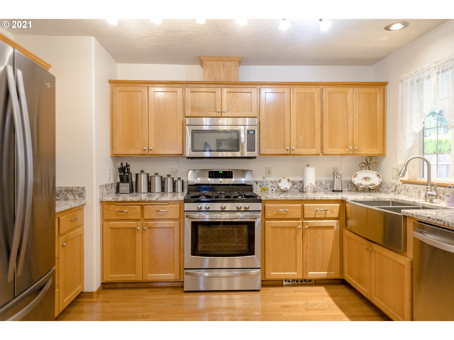 2947 Dry Creek Road Eugene, OR 97404 - Photo 8 of 32 Gallery Image 8
