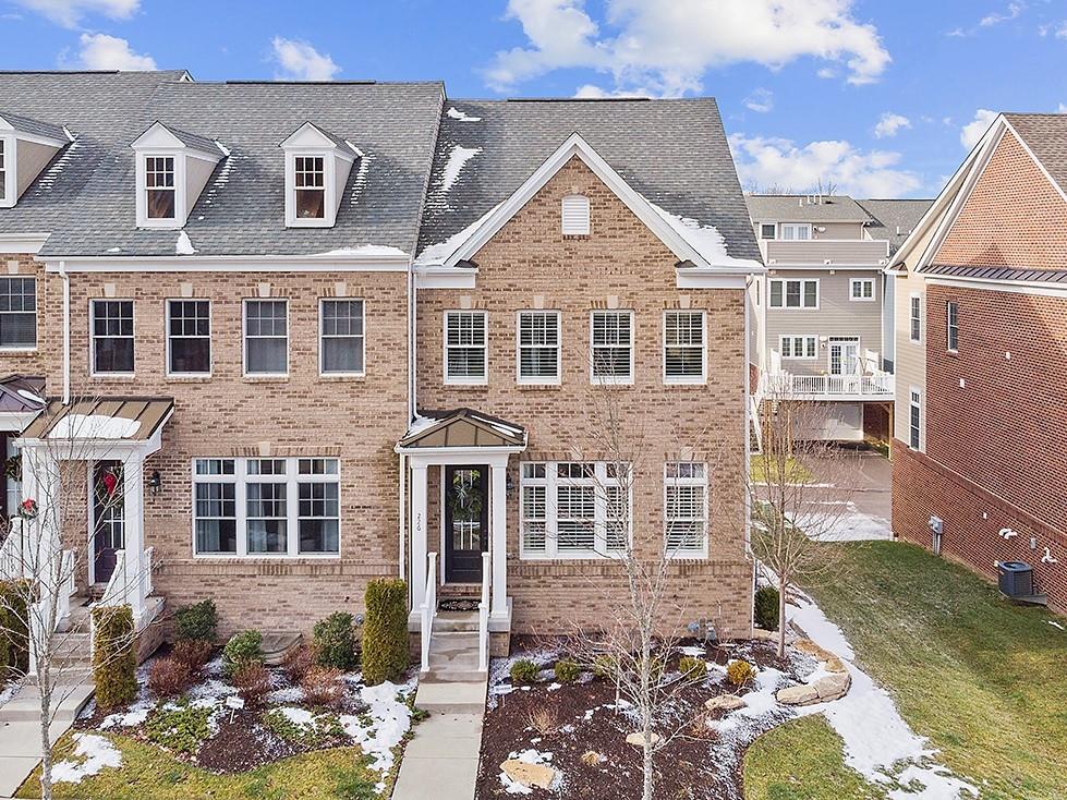 226 Venango Trail Mars, PA 16046 - Photo 1 of 25