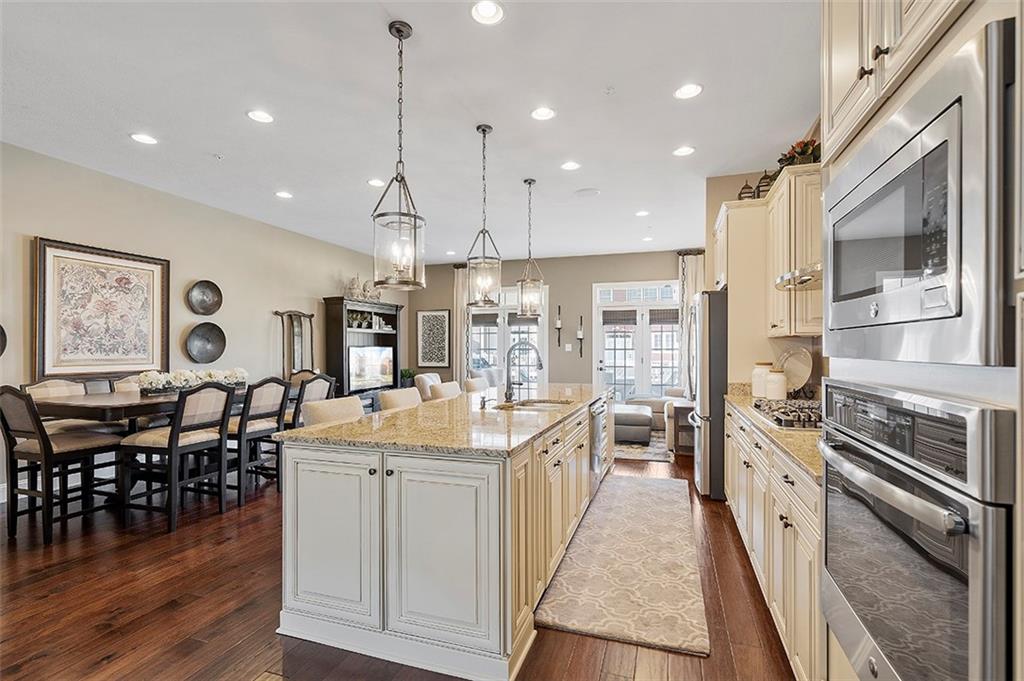 226 Venango Trail Mars, PA 16046 - Photo 7 of 25