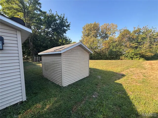 $115,000 | 407 North Wood Street, Mulberry Grove, IL 62262