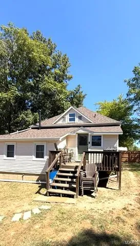 $115,000 | 407 North Wood Street, Mulberry Grove, IL 62262