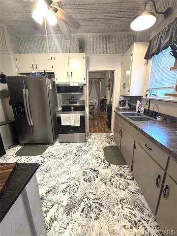 $115,000 | 407 North Wood Street, Mulberry Grove, IL 62262