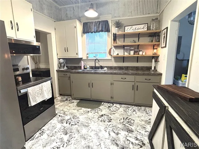 $115,000 | 407 North Wood Street, Mulberry Grove, IL 62262