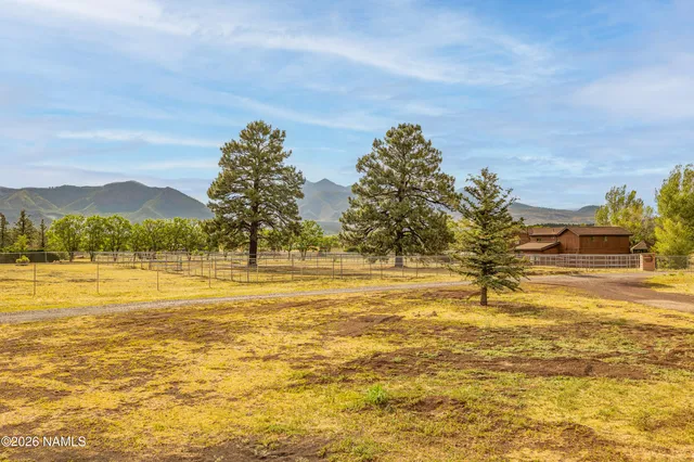 $1,295,000 | 8191 June Lane, Flagstaff, AZ 86004