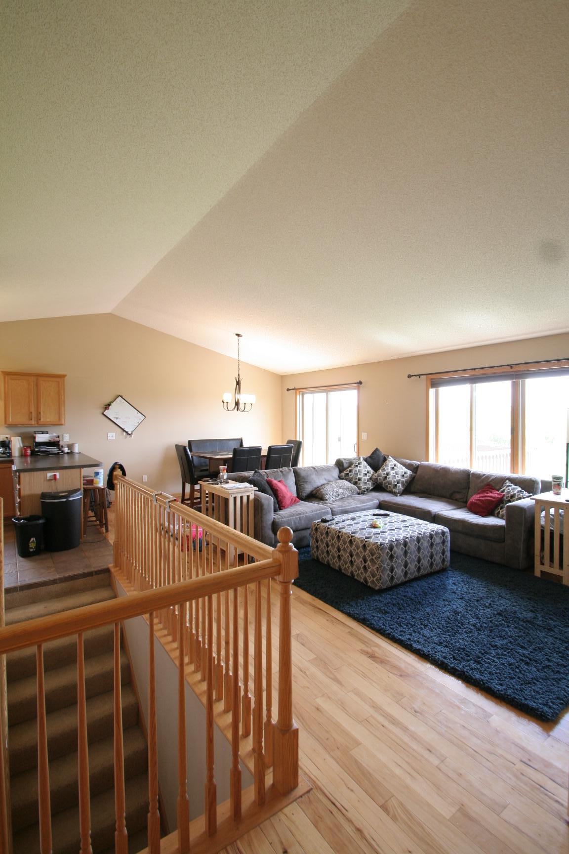 2136 Ashland Drive Northwest Rochester, MN 55901 - Photo 2 of 20
