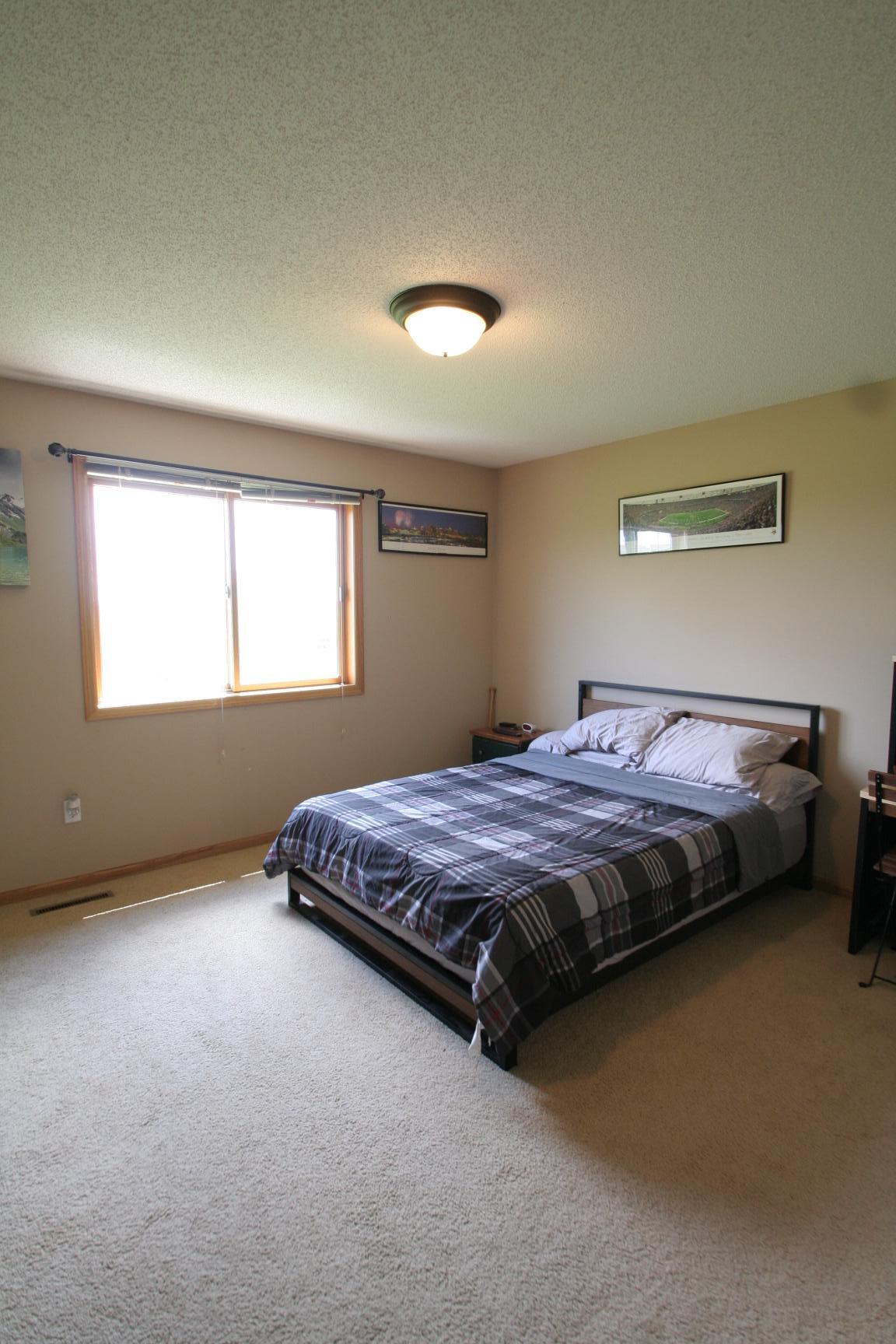 2136 Ashland Drive Northwest Rochester, MN 55901 - Photo 9 of 20