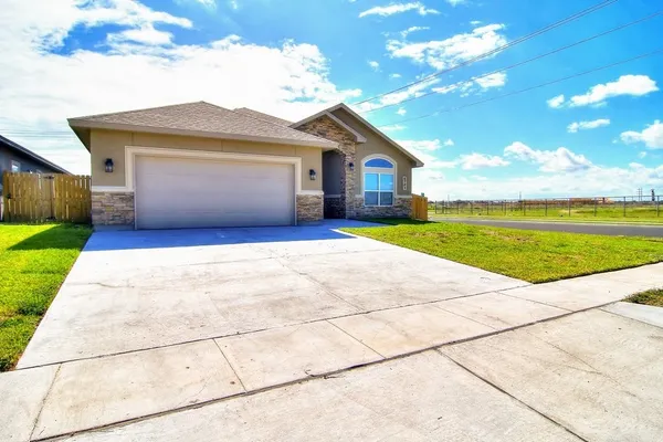 $2,695 | 6701 Stuyvesant Court, Corpus Christi, TX 78414