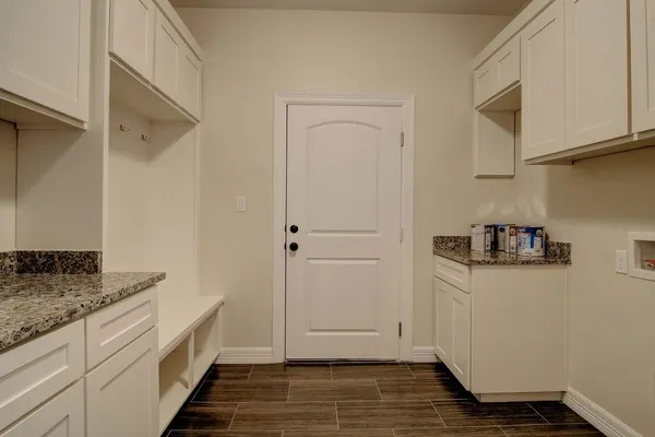 $2,695 | 6701 Stuyvesant Court, Corpus Christi, TX 78414