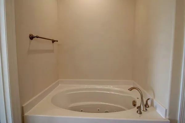 $2,695 | 6701 Stuyvesant Court, Corpus Christi, TX 78414