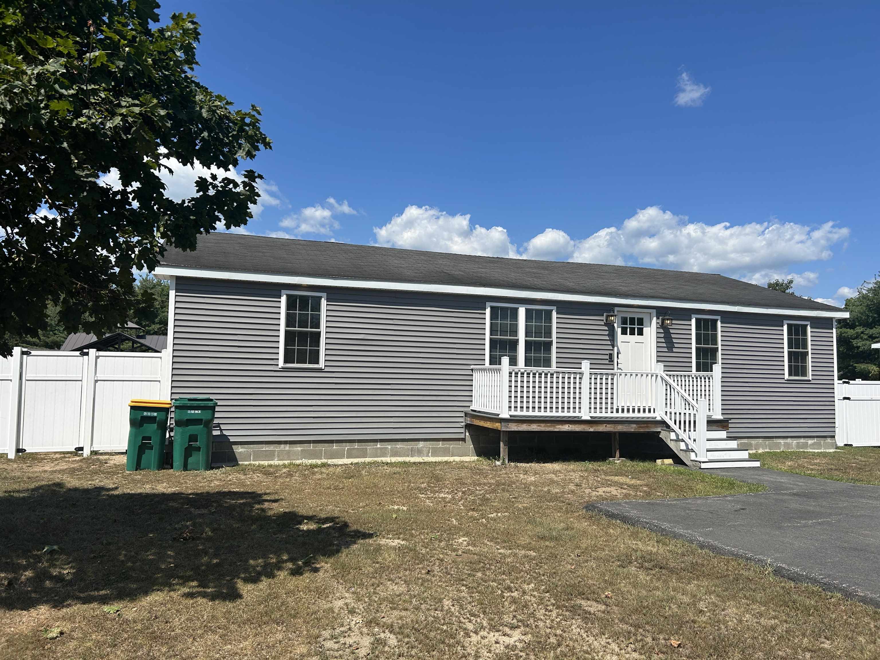54 Day Lilly Lane Rochester, NH 03868 - Photo 3 of 38