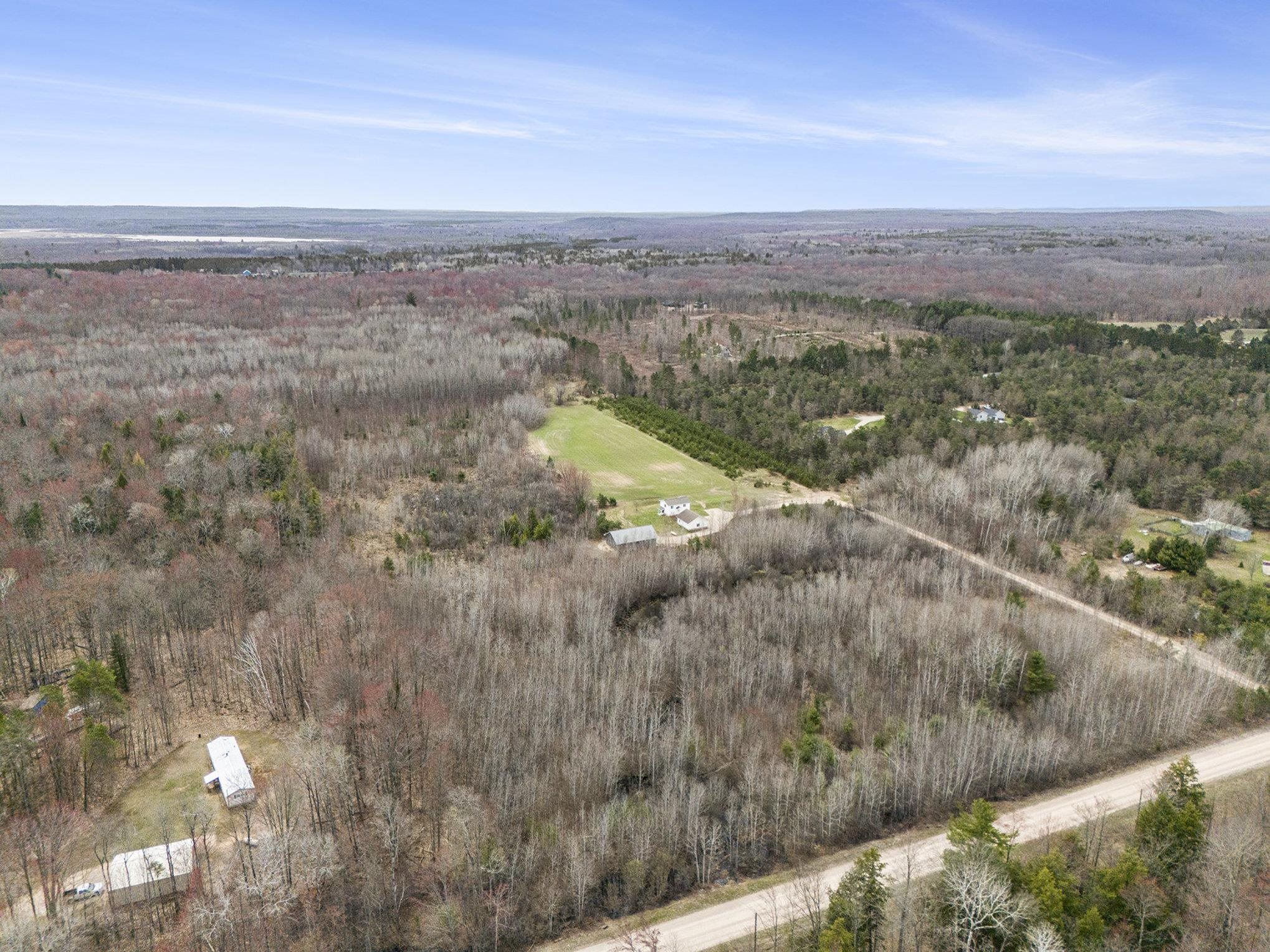 19279 St Johns Road Interlochen, MI 49643 - Photo 33 of 43