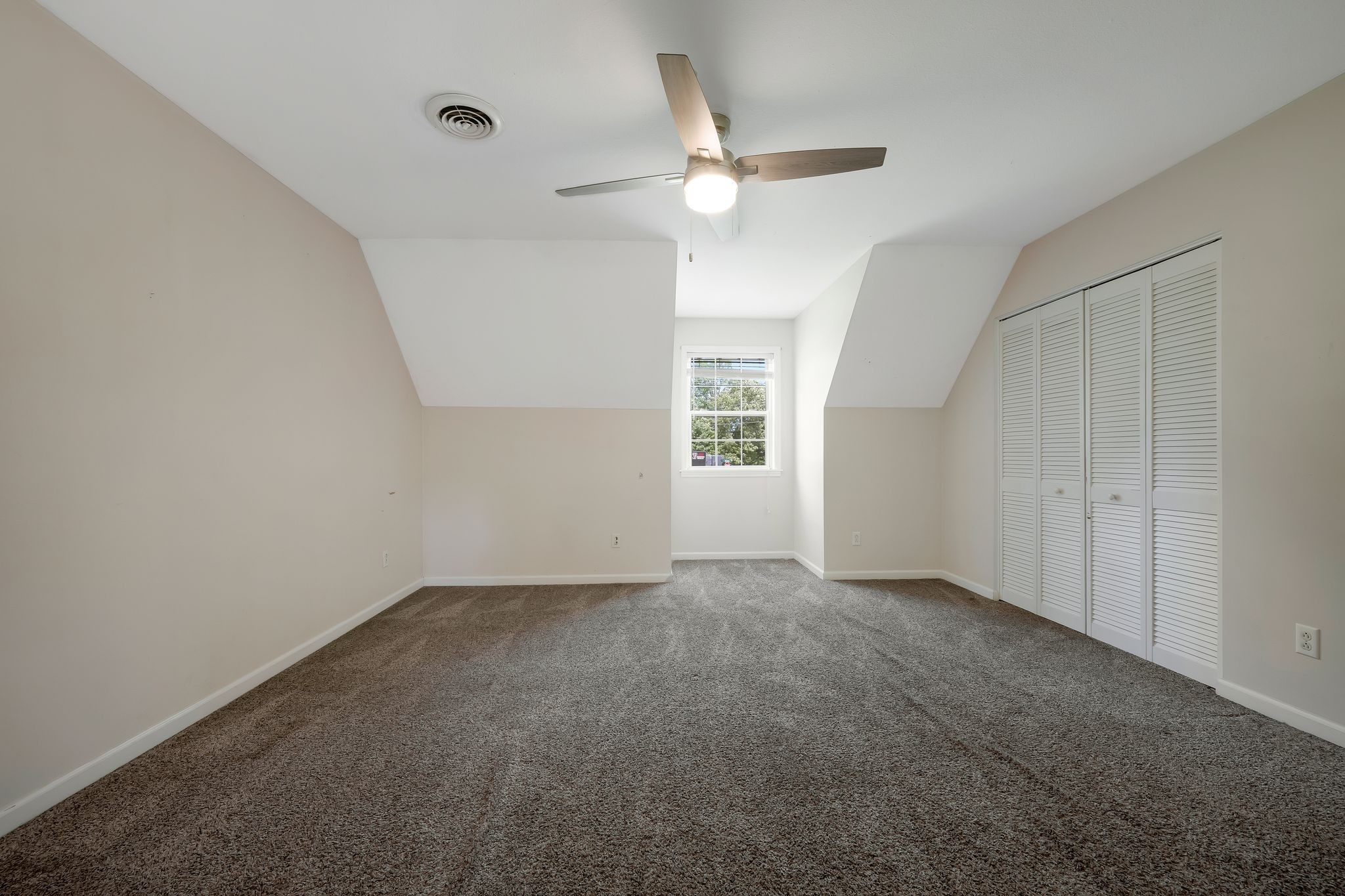 100 West Dell Road Dickson, TN 37055 - Photo 18 of 26