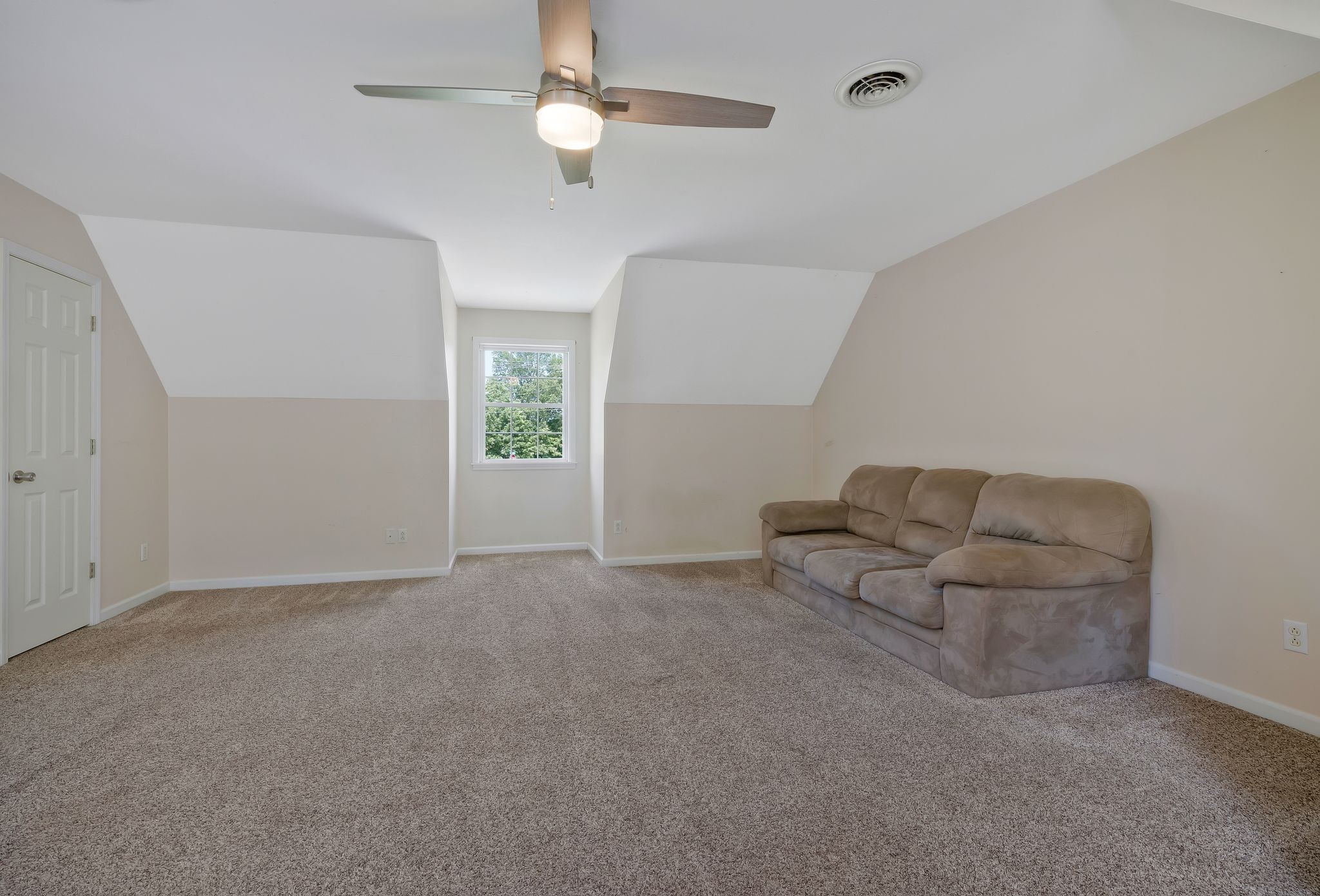 100 West Dell Road Dickson, TN 37055 - Photo 21 of 26