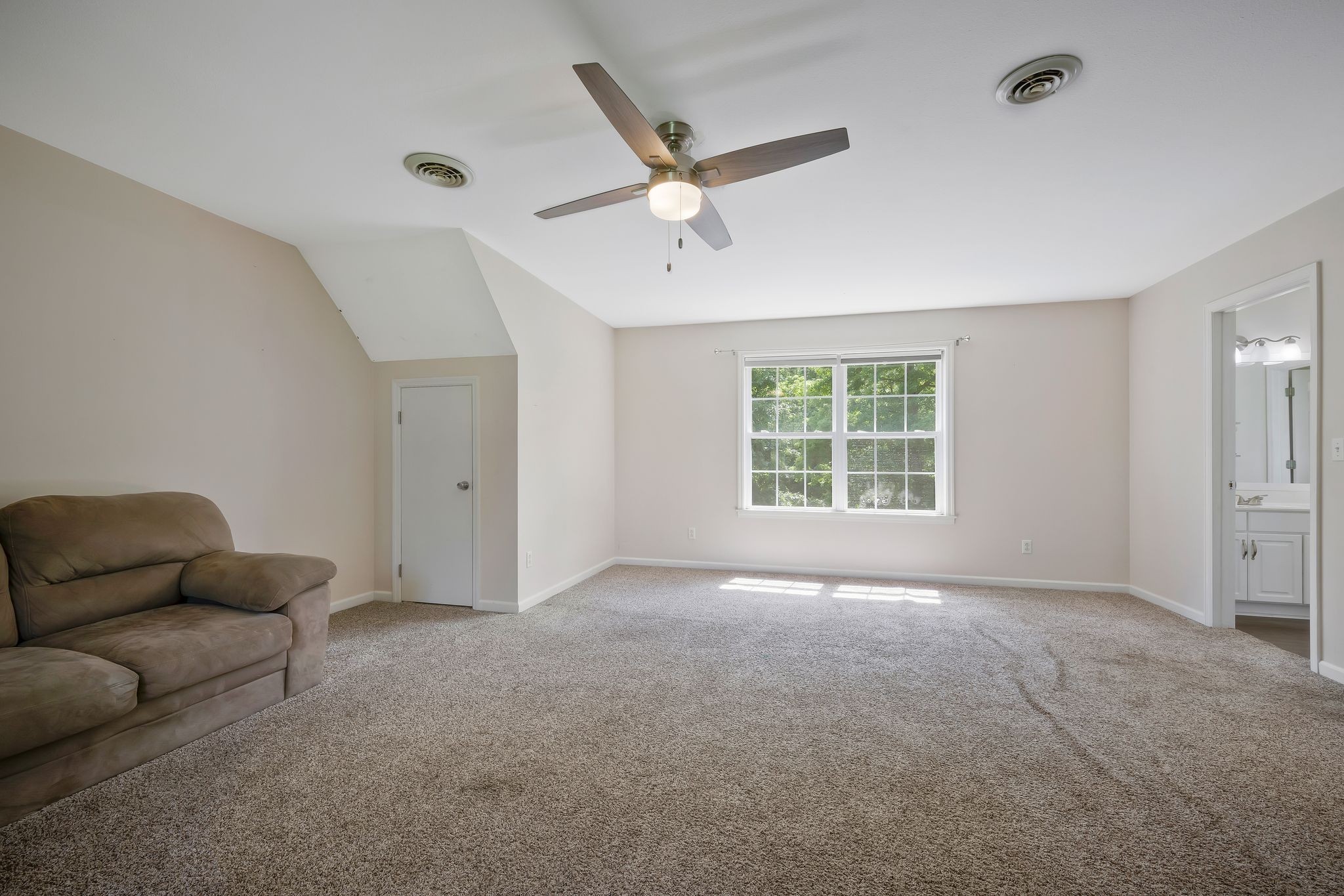 100 West Dell Road Dickson, TN 37055 - Photo 22 of 26