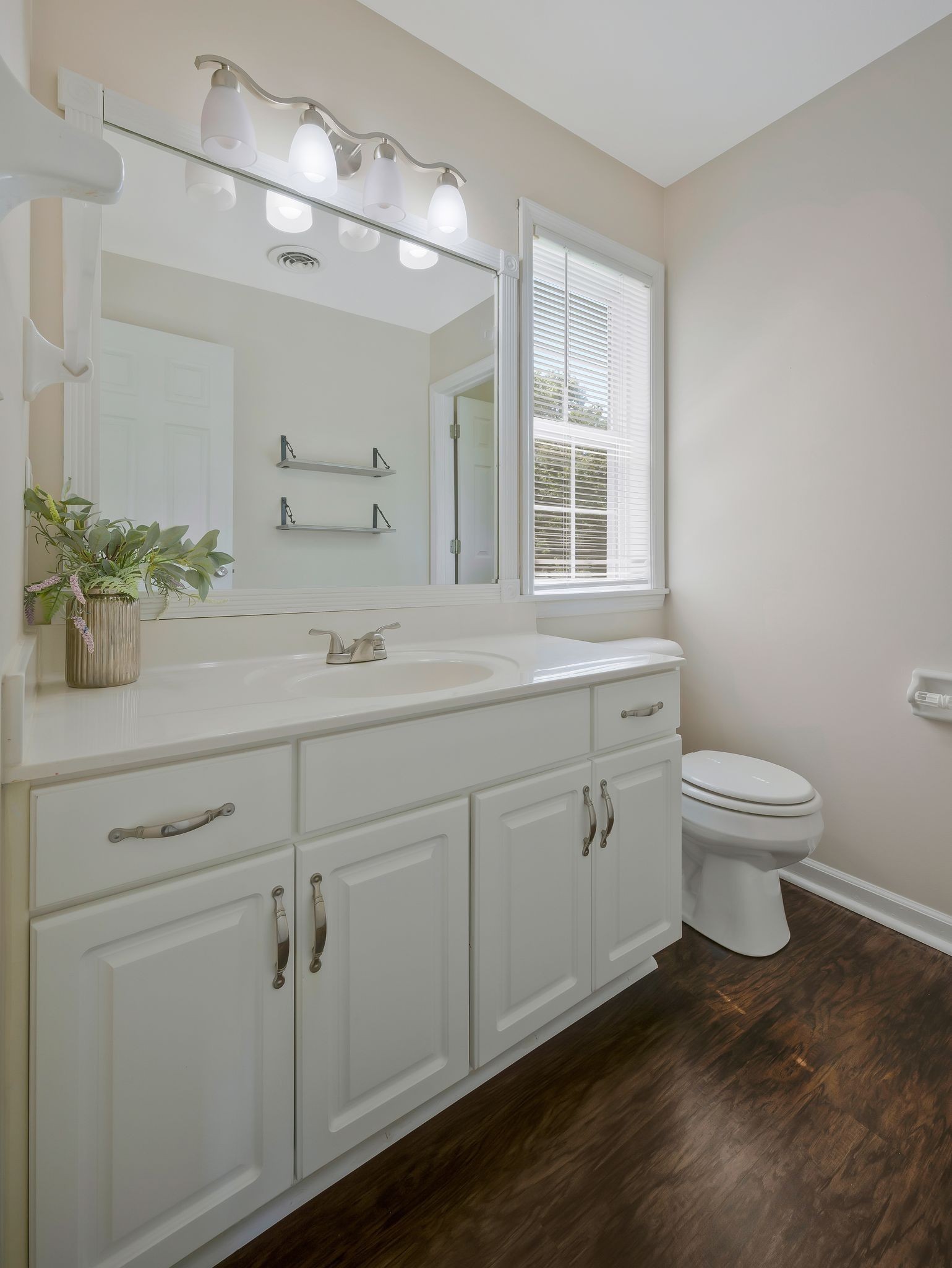 100 West Dell Road Dickson, TN 37055 - Photo 23 of 26