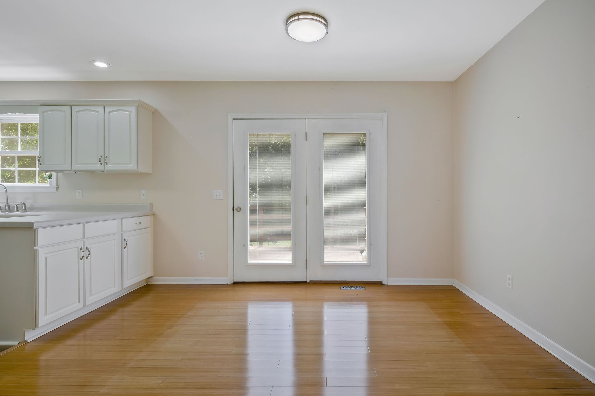 100 West Dell Road Dickson, TN 37055 - Photo 7 of 26