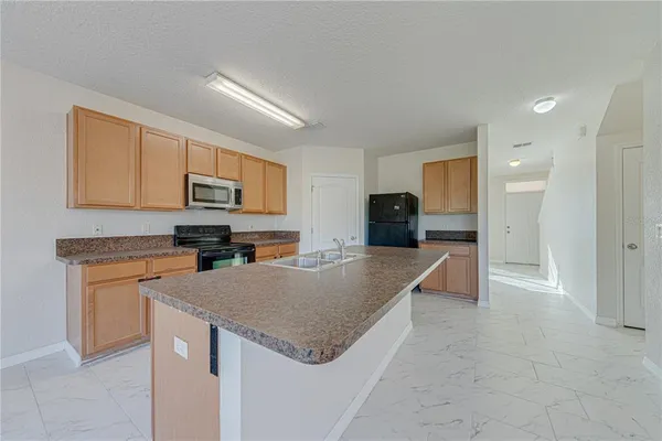 $2,500 | 16647 Broadford Lane, Clermont, FL 34714